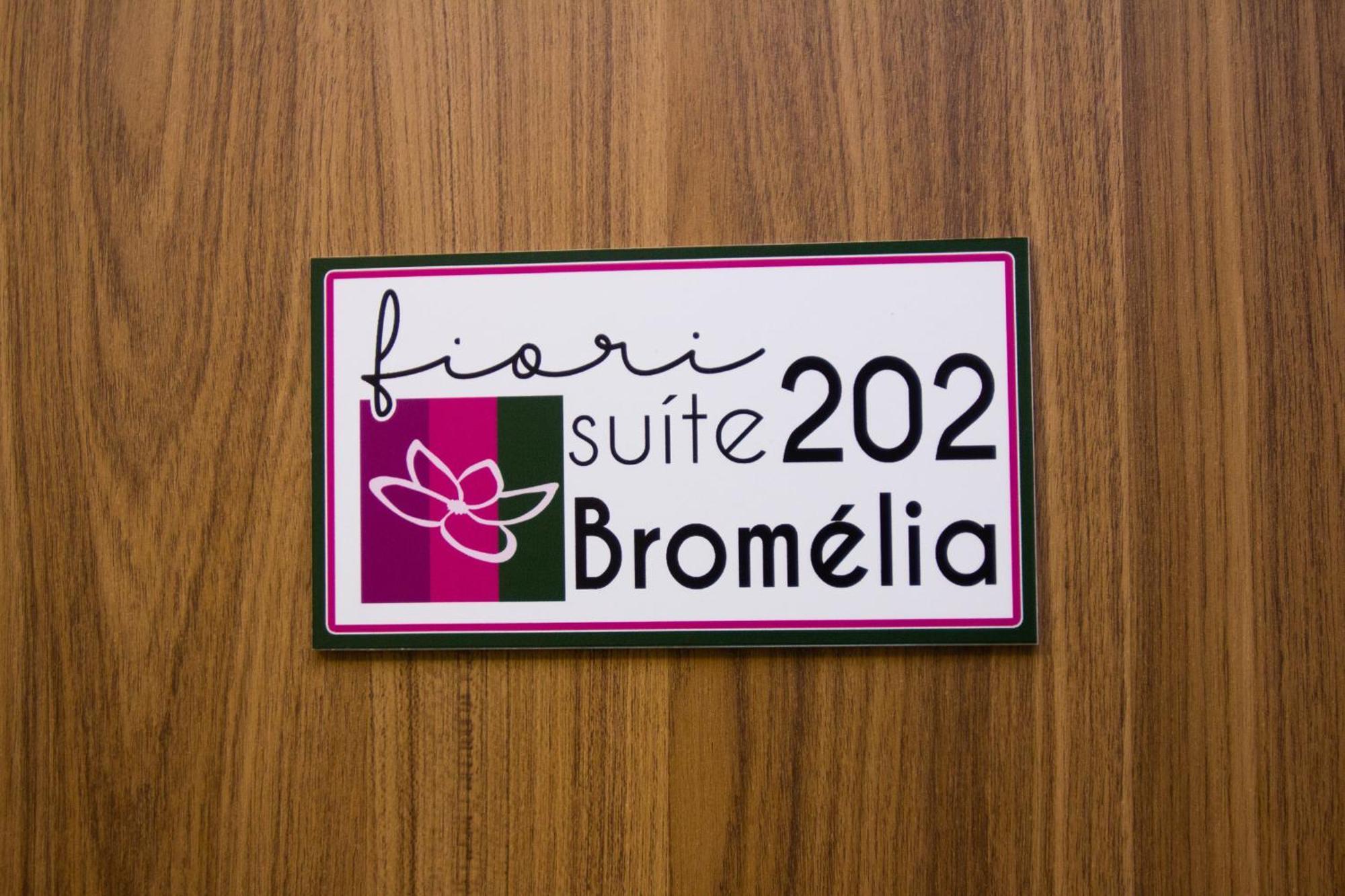 Fiori Suites Goiânia Værelse billede