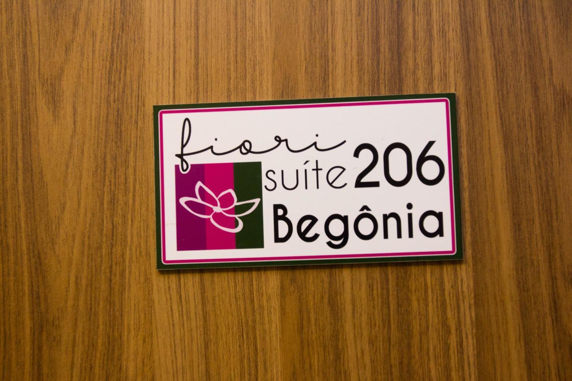 Fiori Suites Goiânia Værelse billede